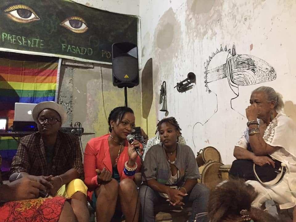 Otro momento del conversatorio y concierto afroqueertransfeminismos en Casa Tomada MirArte. Foto: Tomada del perfil en Facebook de Casa Tomada MirArte