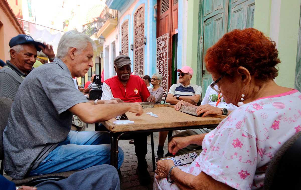 La prestación mínima de la asistencia social asciende a 1 260.00 CUP (Foto: Sadiel Mederos).