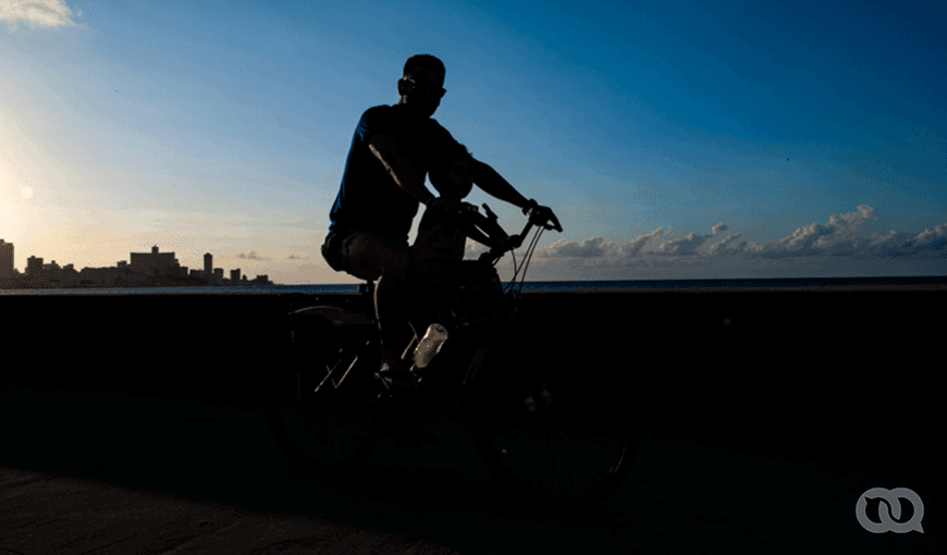 Malecón de La Habana. Foto: Alain Gutiérrez.