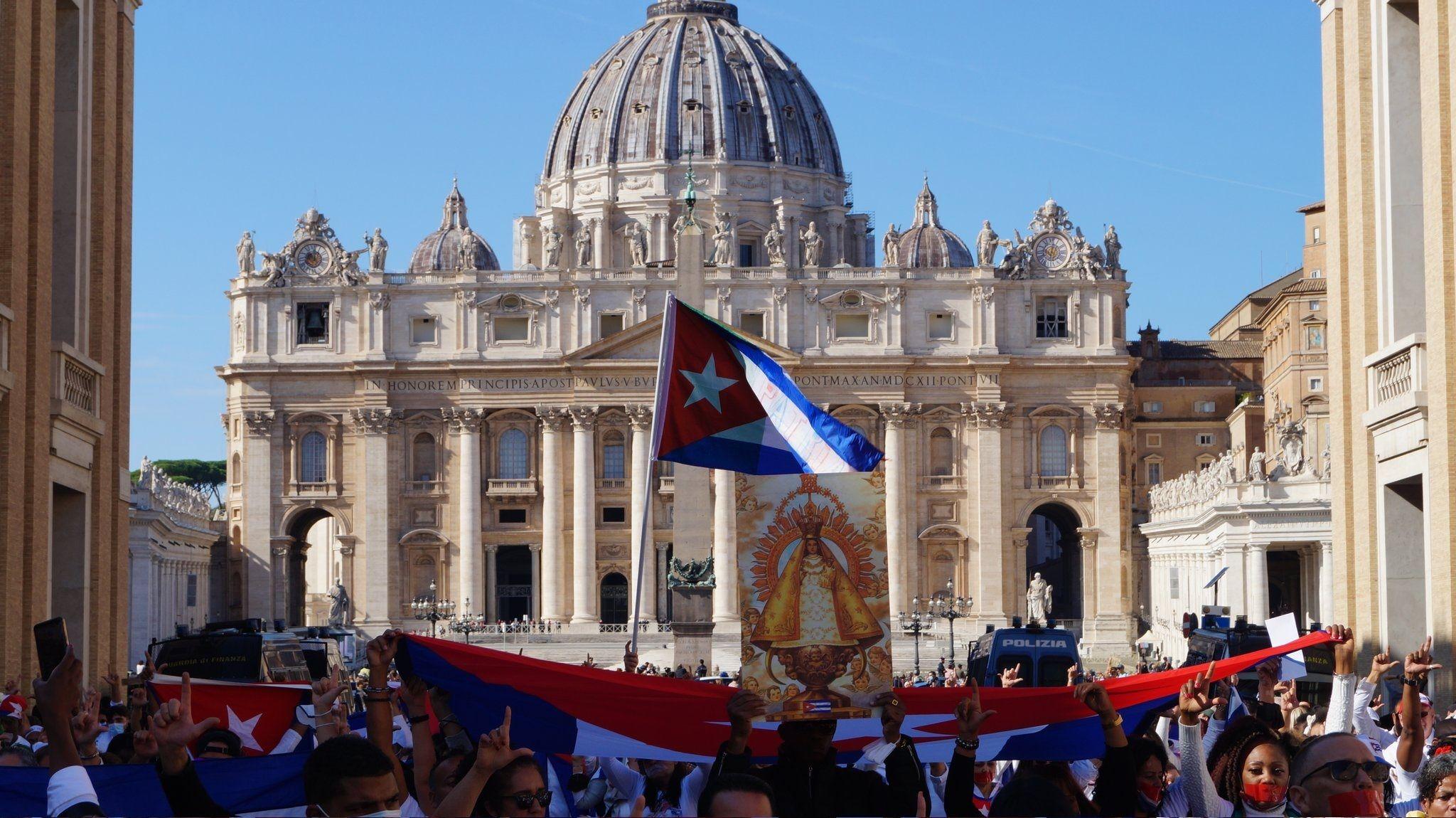 Impiden manifestación de cubanos en el Vaticano: ¿discriminación o protocolo?