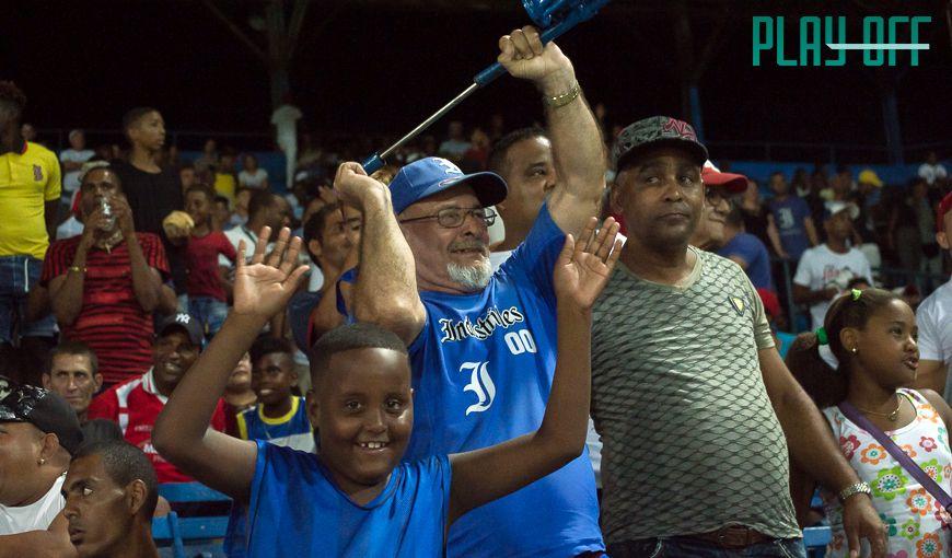 ¿Está en crisis el béisbol cubano?