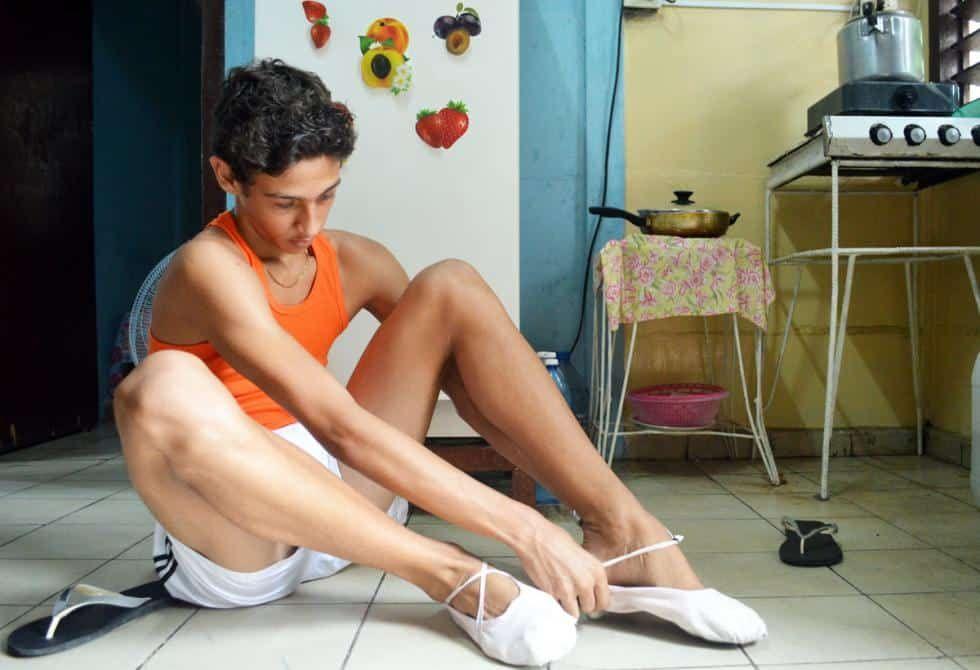 Los trasfondos de estudiar ballet en Cuba