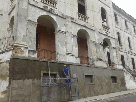 Colegio de los Dominicos Cienfuegos Iglesia Estado propiedades relgiosas cuba