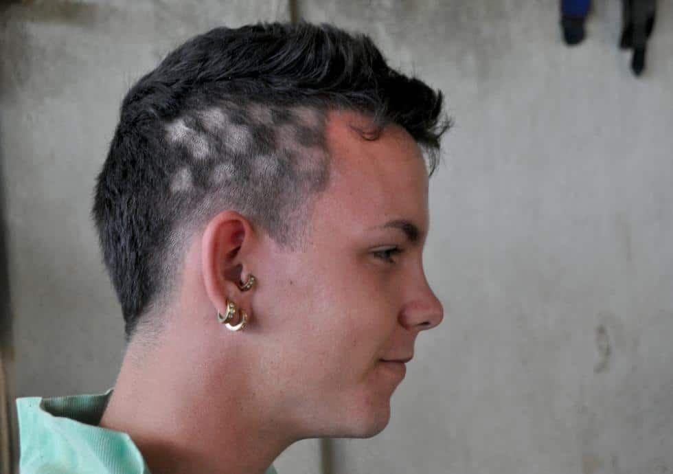 Pelado-hecho-por-Julito-el-barbero-que-marca-tendencias.jpg