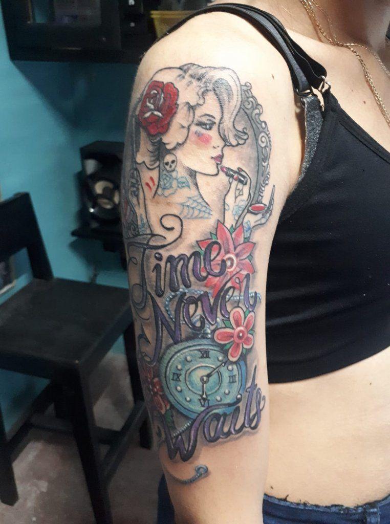 Yenisley-Castellanos-Mujer-tatuadora-6-762x1024.jpg