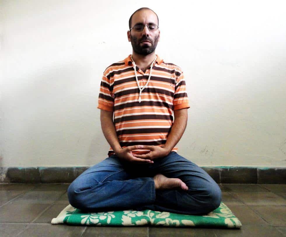 budista-cubano-meditando.jpg